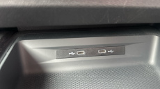 SEAT Leon 1.5 TSI EVO SE Dynamic 5dr Petrol Hatchback